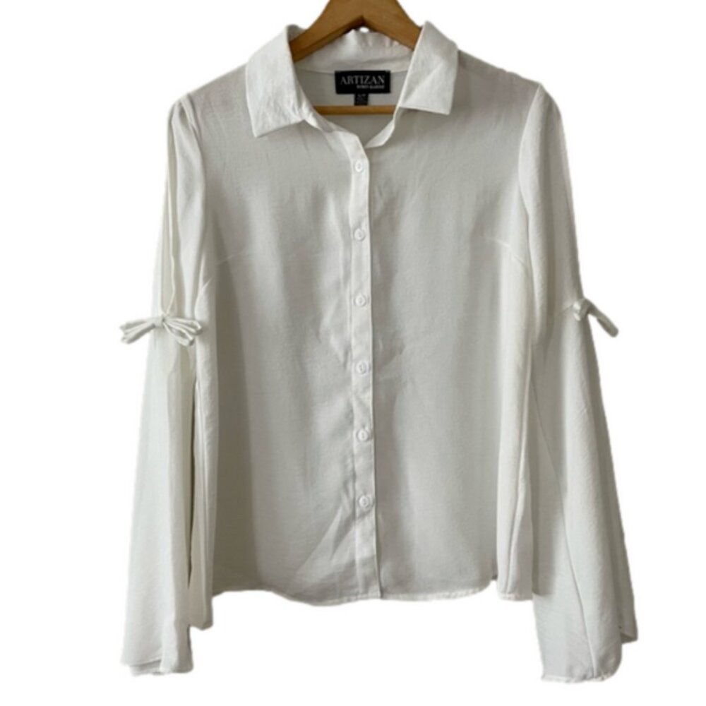 NEW Artizan Robin Barre Button Up Blouse Cut-Out Bell Sleeve (bin 1F)